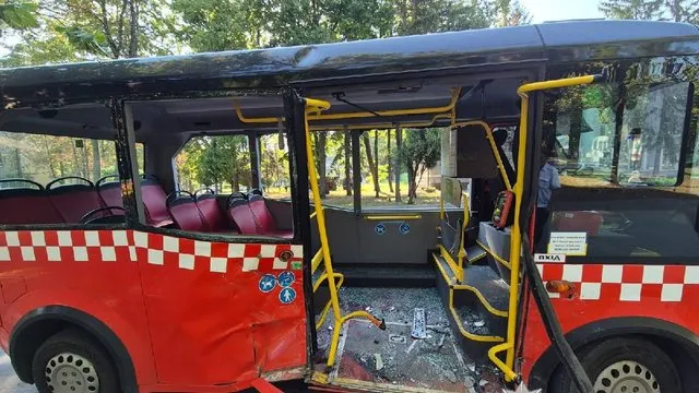 В Харькове автобус попал в ДТП: девять пострадавших