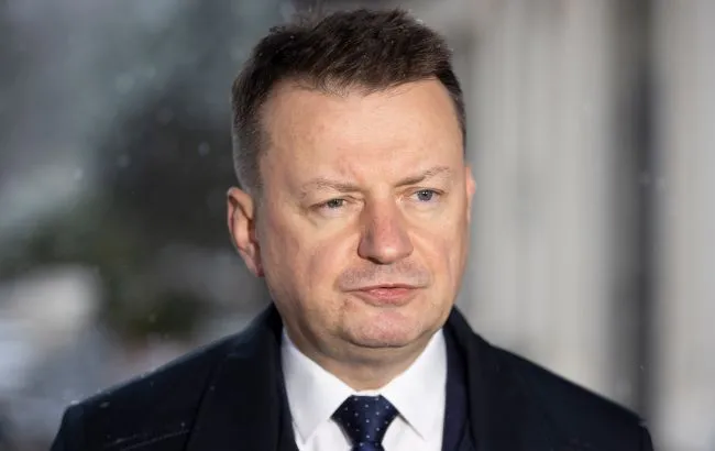 Ексміністр оборони Польщі повернув Україні державну нагороду