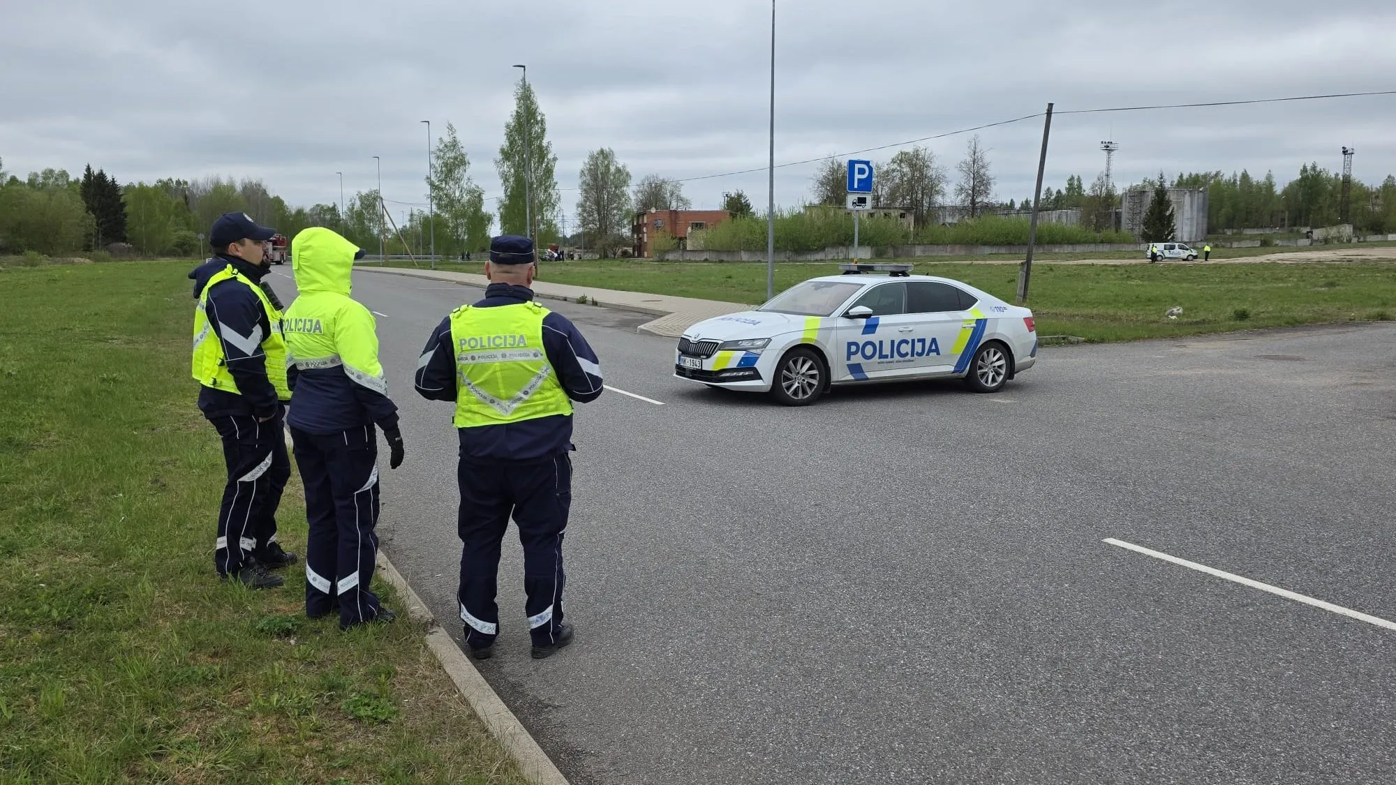У Латвії пояснили, чому не збивали дрони, що залетіли з рф