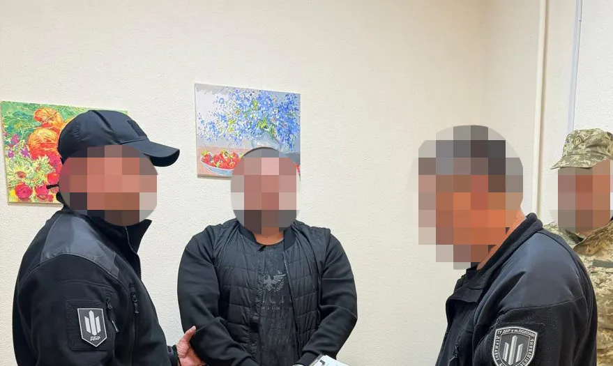 ДБР розкрило нові деталі побиття військового під час шикування у Дніпрі