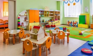 Фото: оголошено підозру колаборантці-директору коледжу в окупованому Мелітополі