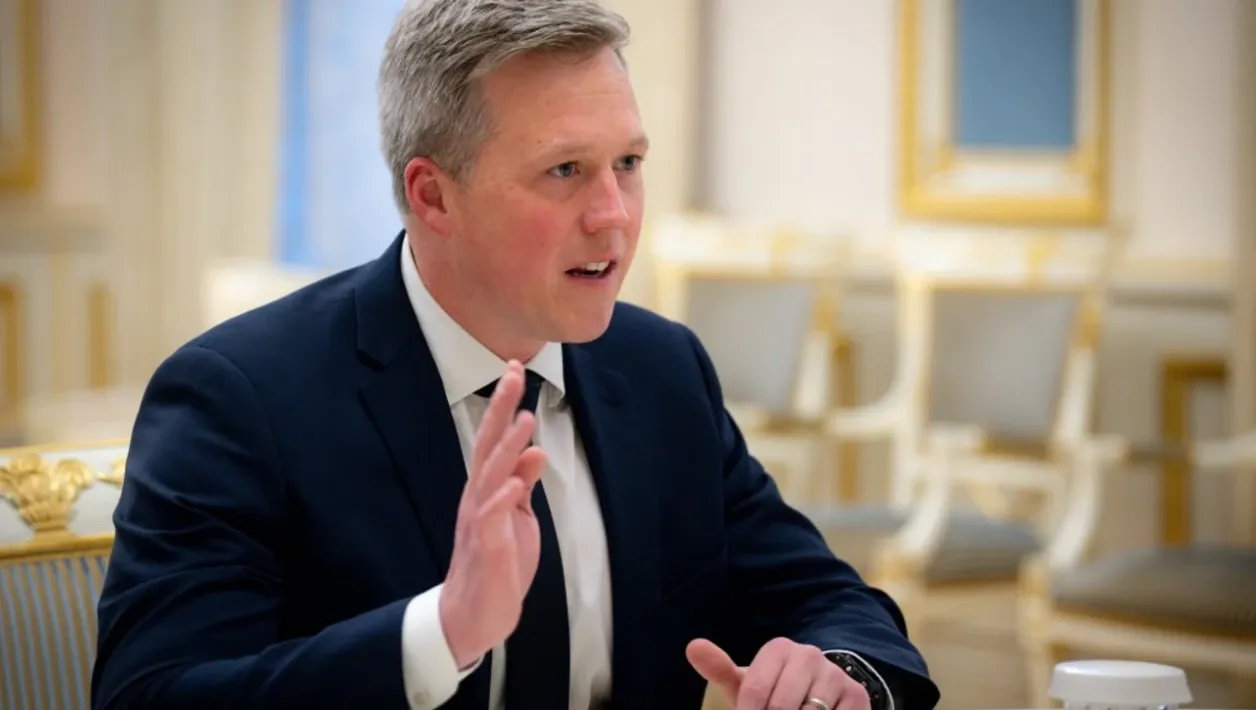 Telegraph: очільник Пентагону усунув Дрісколла від мирних переговорів щодо України