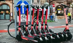 В Сербии на протест вышло более тысячи человек, перекрыты дороги 