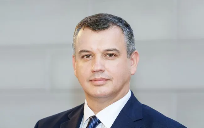 Прем’єр Румунії Єуджен Томак заявив, що відмовився від громадянства України