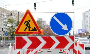 В Киеве появились вывески по новым правилам