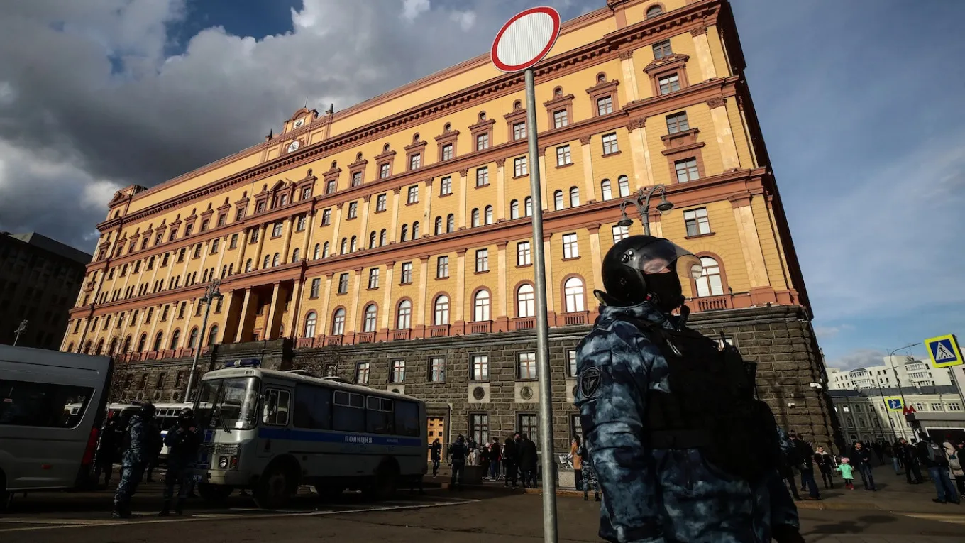 Russian law enforcement agencies can track users' online activity without a VPN