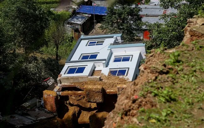 Active search efforts for 56 missing Ukrainians in Nepal have been suspended