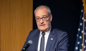 США та ЄС планують залучити $800 млрд на відновлення України протягом 10 років — Politico