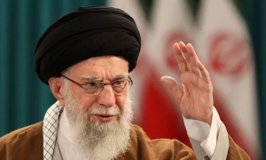 Шольц вважає Меркель винною в енергетичній залежності Німеччини від Росії