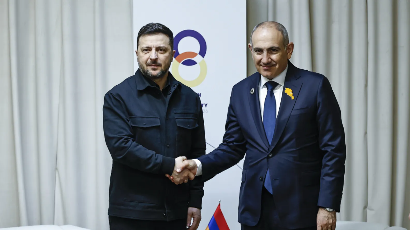 Пашинян і Зеленський обговорили розвиток співпраці між Україною та Вірменією