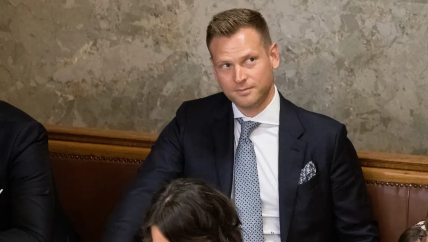 Зять Орбана заробив на ставці проти його перемоги на виборах — Bloomberg