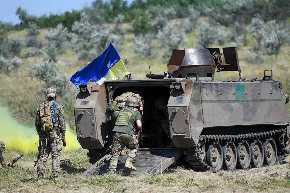 Відео: Хартія будує багаторівневу лінію оборони під Харковом