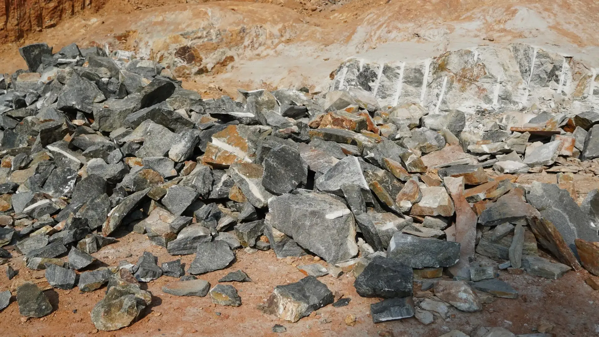 Розробка літієвого родовища з американцями: які доходи отримає Україна