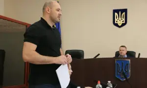 Порошенко нагородив понад сотню захисників України
