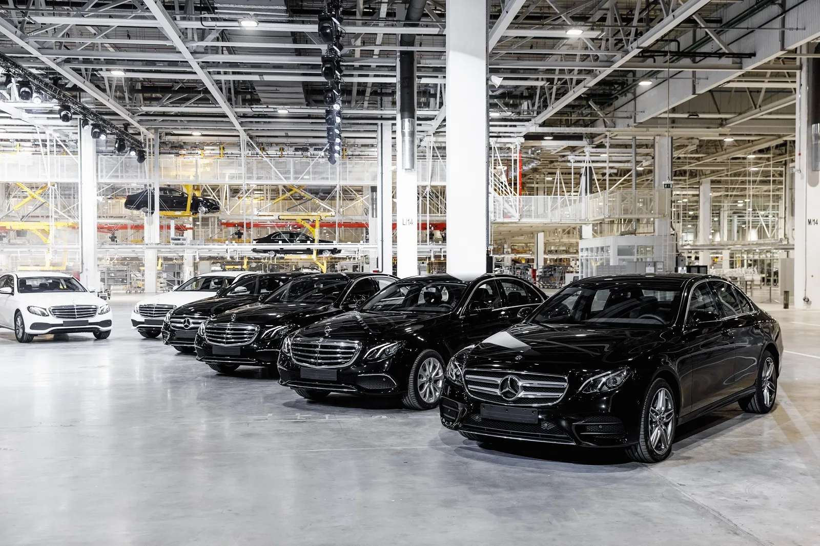 Mercedes-Benz reported a 26% drop in profits due to the automotive industry crisis