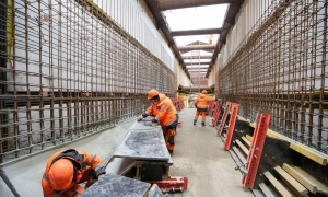 В аеропорту «Бориспіль» над залізничними платформами з'явився навіс