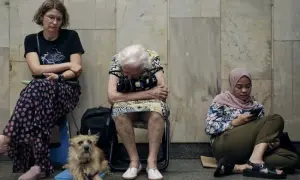 Видео: спецназ полиции штурмовал элитный ресторан на Печерске