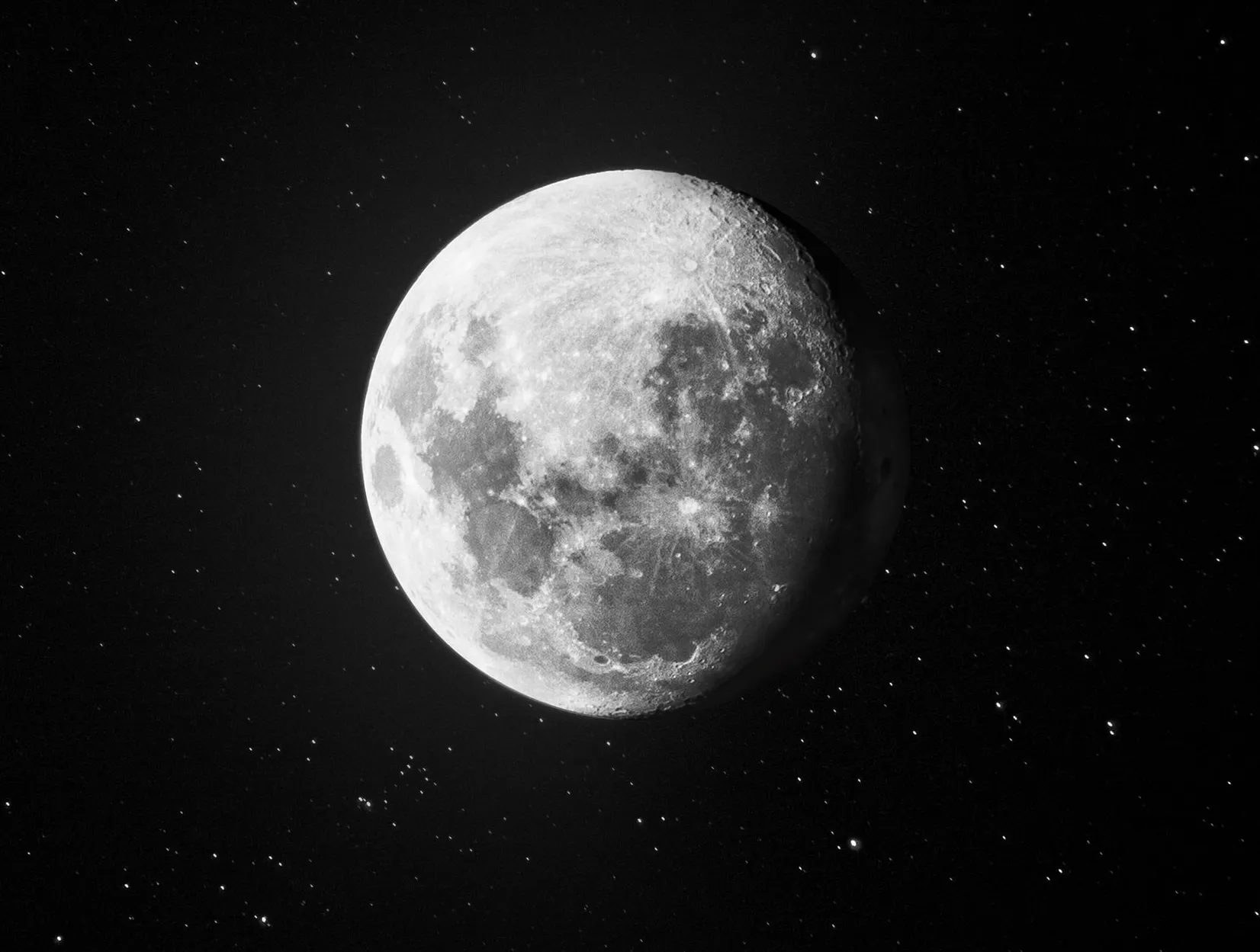 У Китаї відкрили новий місячний мінерал, який може змінити технології освітлення