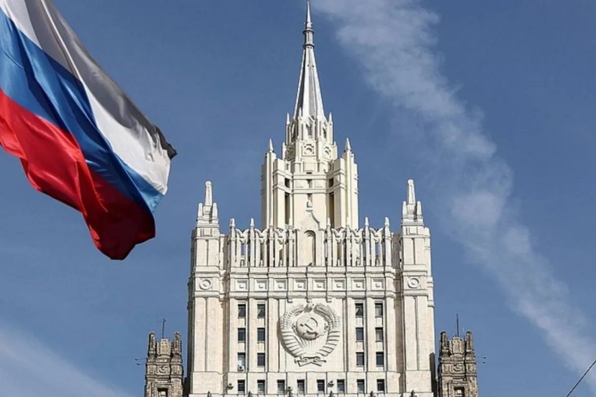 Россия закрывает генеральное консульство Румынии в Санкт-Петербурге и высылает генерального консула