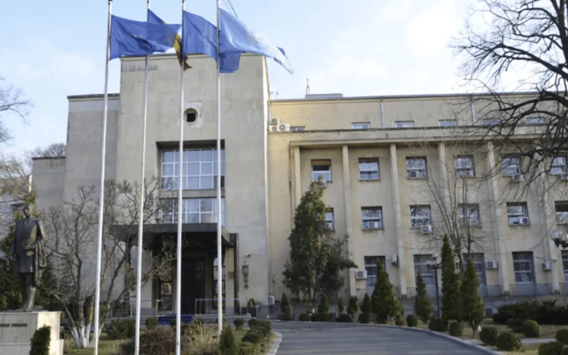 Румунія викликала посла рф через падіння дрона біля Галаца