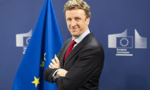 Сі Цзіньпінь і путін зустрілися в москві