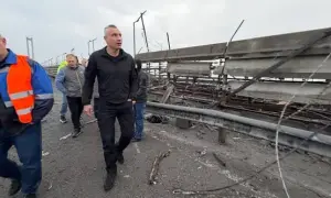 Кличко подав до суду на Богдана, Гончарука і Кабмін