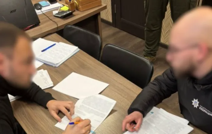 Закупив дрова зі збитками у 7,5 млн грн: Нацполіція оголосила підозру керівникові підрозділу Дніпровського КЕУ