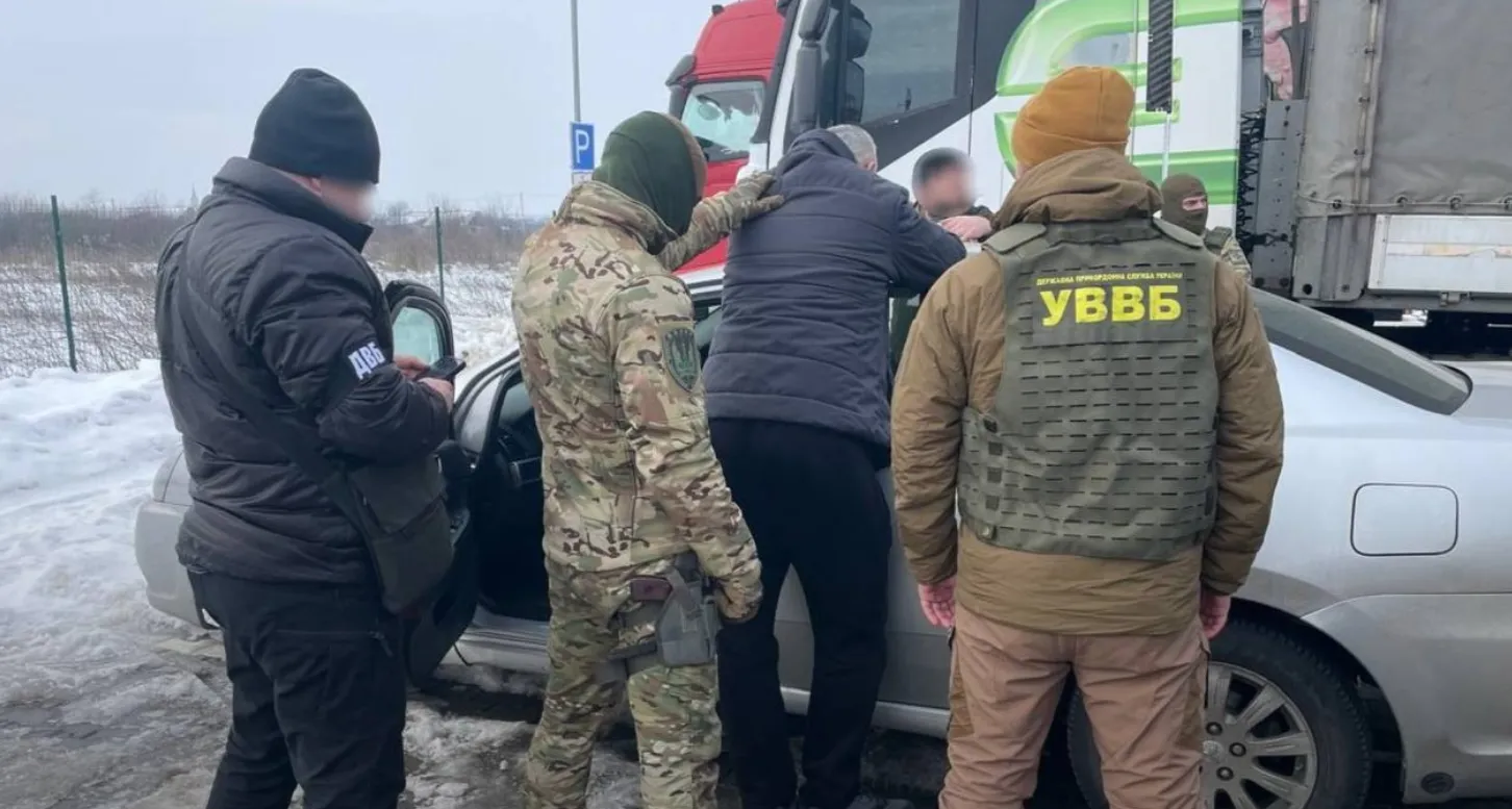 Спроби незаконного перетину кордону України у січні зменшилися вдвічі