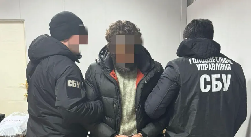 Заступник голови РДА та офіцер НГУ організували масштабну схему ухилення від служби