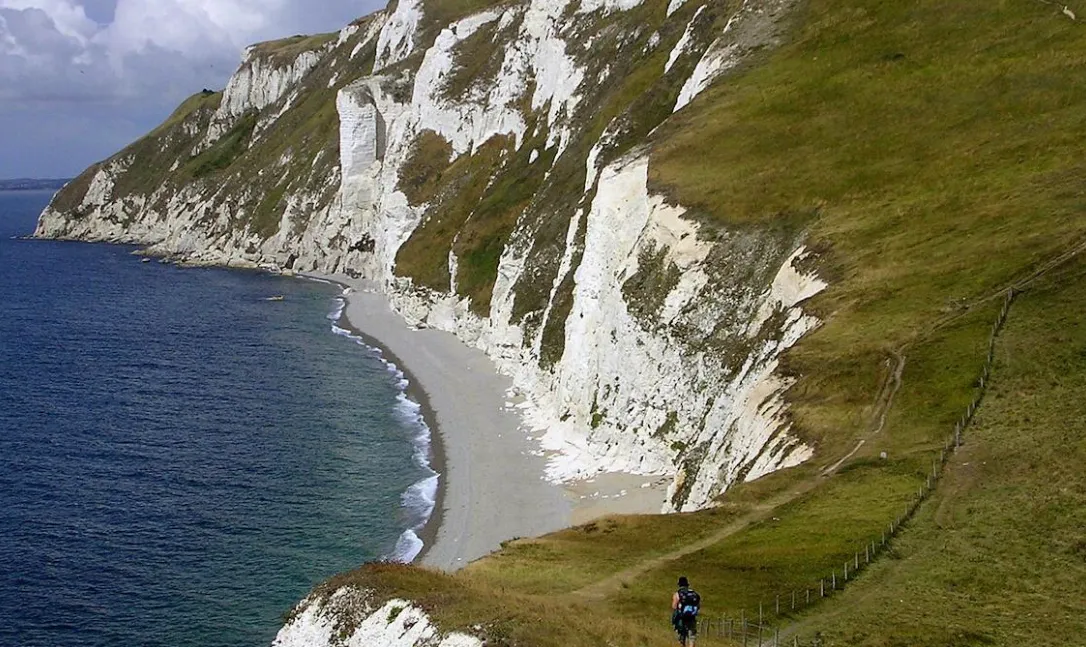 Частину Юрського узбережжя у Великій Британії зруйнував зсув ґрунту