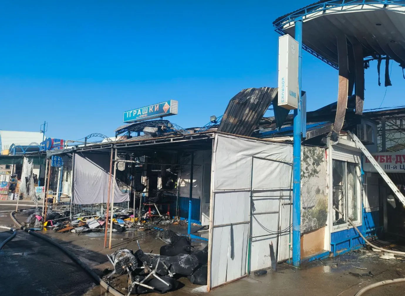 На ринку «Сьомий кілометр» в Одесі сталася пожежа