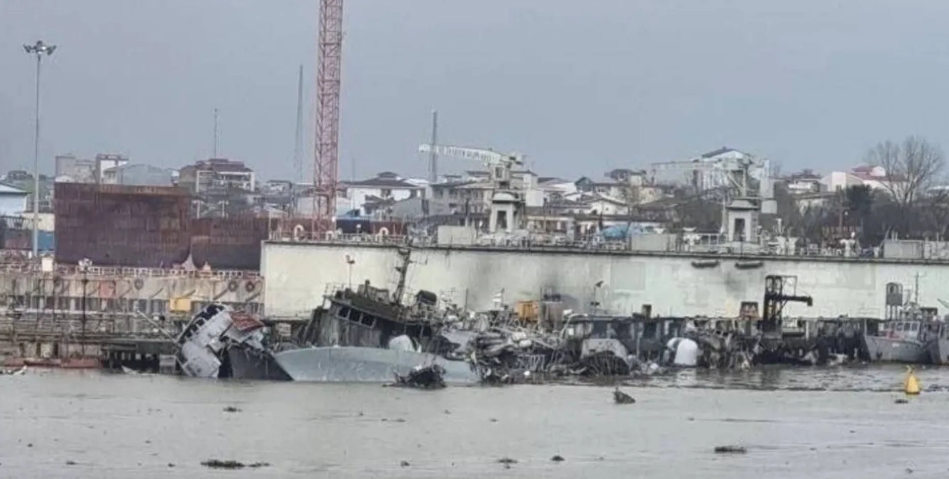 Фото: Израиль уничтожил половину иранского флота на Каспии