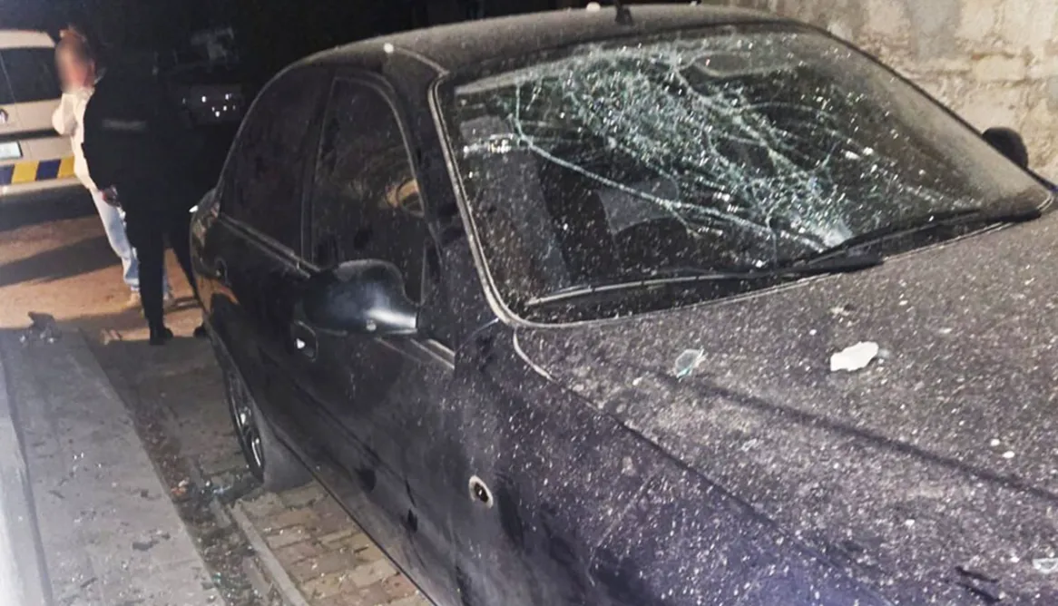 В Николаеве мужчина бросил гранату во дворе дома: ранена женщина