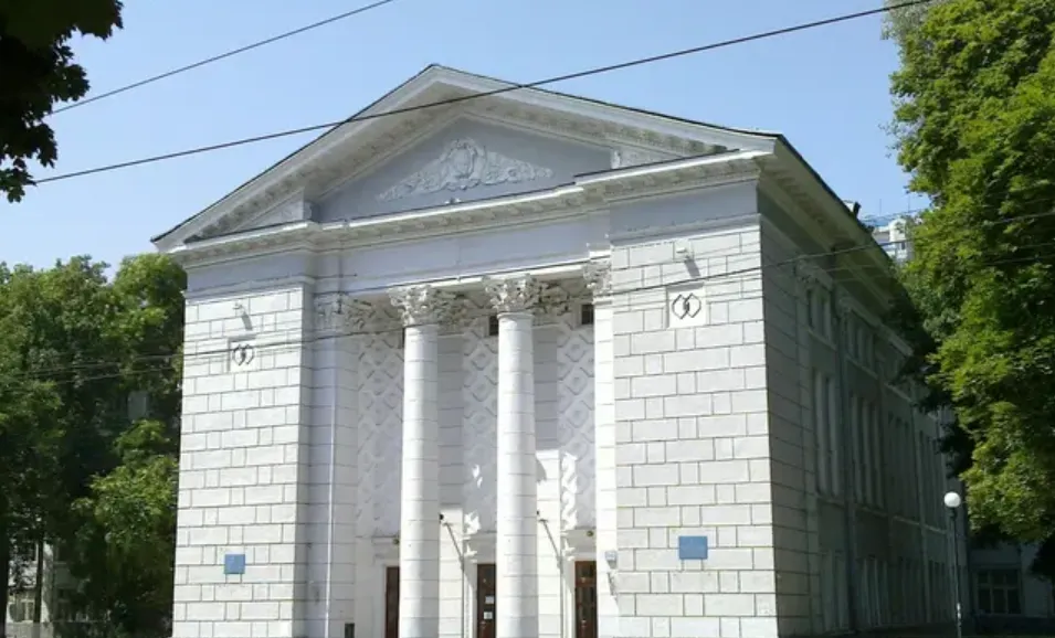 В Одесі звільнено професора університету через російську мову на заняттях