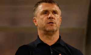 Відомого футбольного тренера звільнили після скандалу 