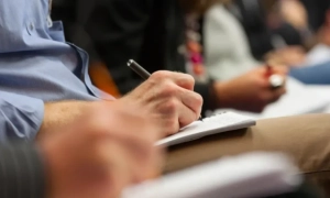 Відео: СБУ виявила потужний конвертцентр та три ботоферми при ньому