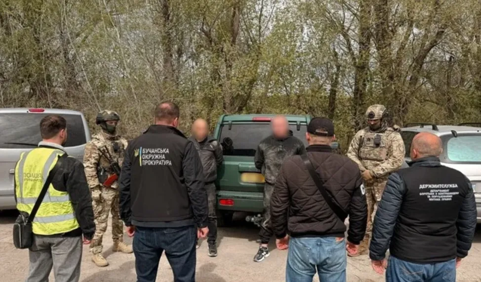 На Київщині викрили схему продажу авто, ввезених для ЗСУ як гуманітарна допомога