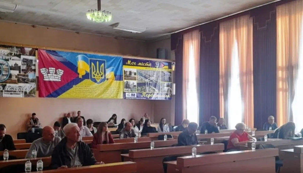 На Миколаївщині депутатку міськради оштрафували за порушення мовного закону