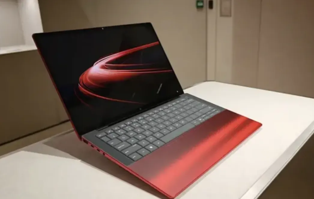 Ferrari та HP представили ексклюзивний ноутбук за $5599: випустять лише 4999 екземплярів