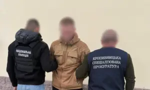 An investigation is underway in Zhytomyr Oblast into the death of a soldier; a 17-year-old girl has been detained