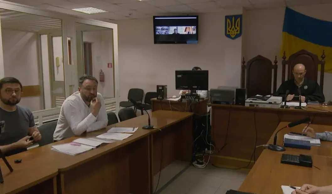 Суд в Одессе вновь отложил рассмотрение дела врачей компании Odrex из-за неявки адвоката