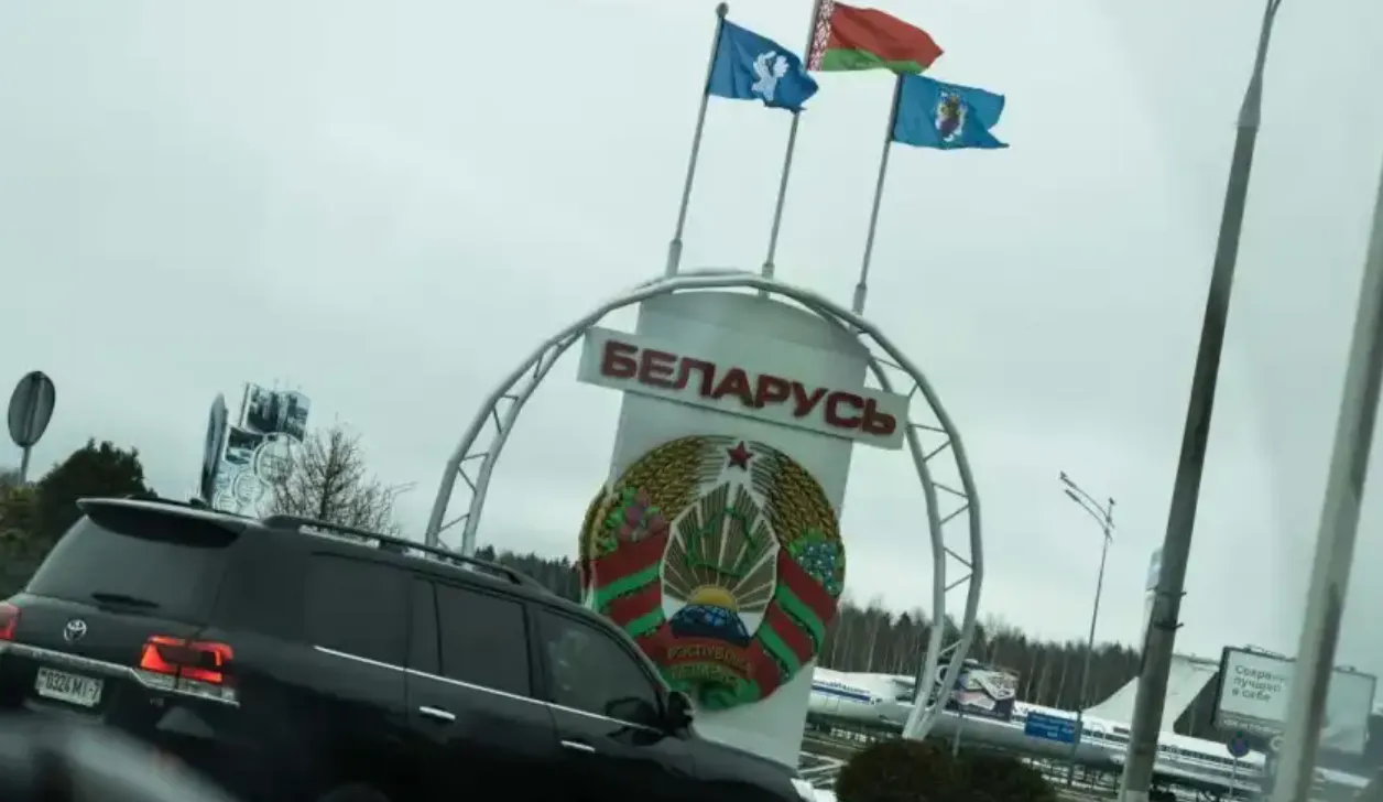 Queues stretching for many kilometers have formed at the border between Russia and Belarus due to a fuel shortage