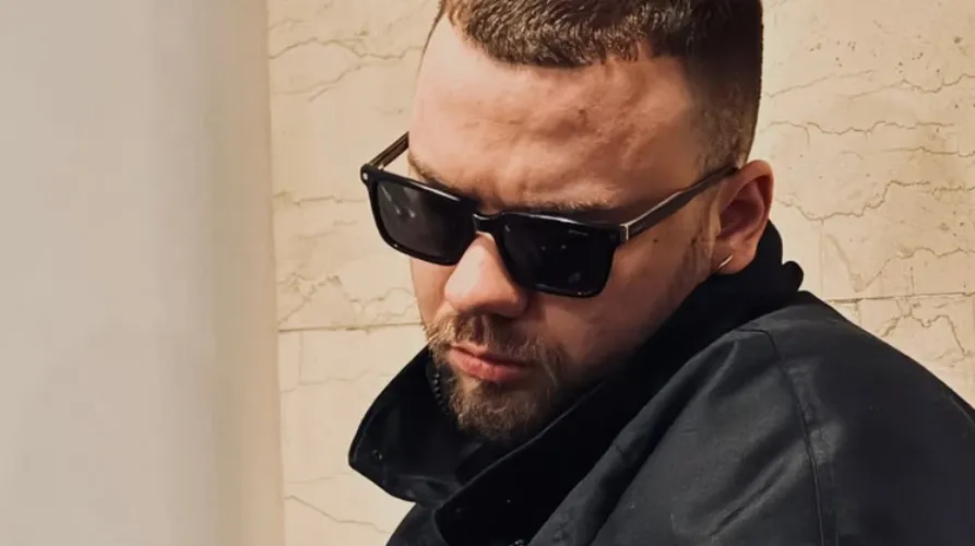 Singer LAUD's apartment was damaged following a massive attack by Russia