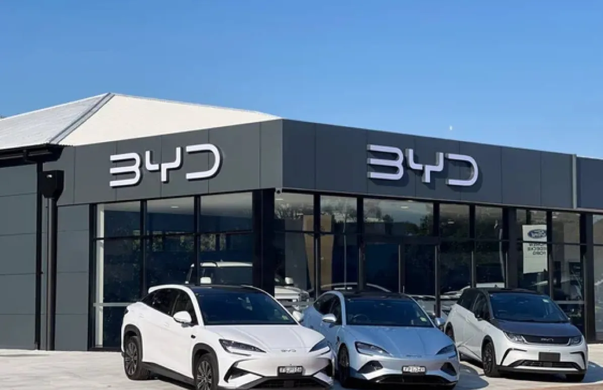 BYD is preparing a major deal in Europe: it wants to buy another car plant