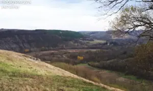 У Києві викрили схему вимагання грошей під час розмитнення авто зі США