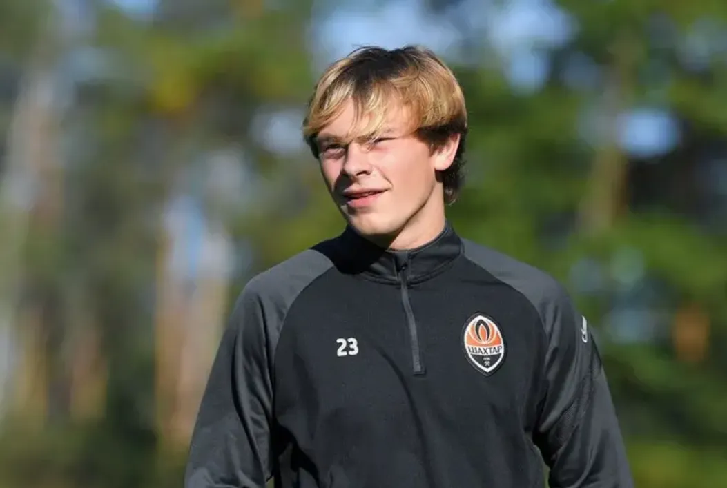 Former Shakhtar soccer player Vladislav Vakula has been drafted into the Armed Forces of Ukraine