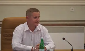 Ужгородский прокурор помогал наркодилерам избегать наказания