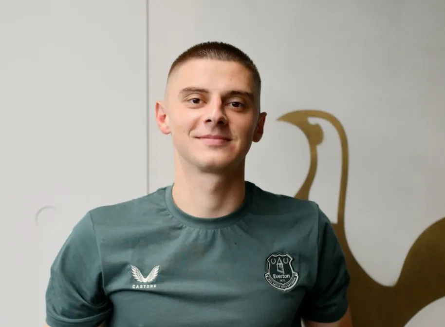 Миколенко стал лучшим игроком матча АПЛ и повторил достижение Ярмоленко