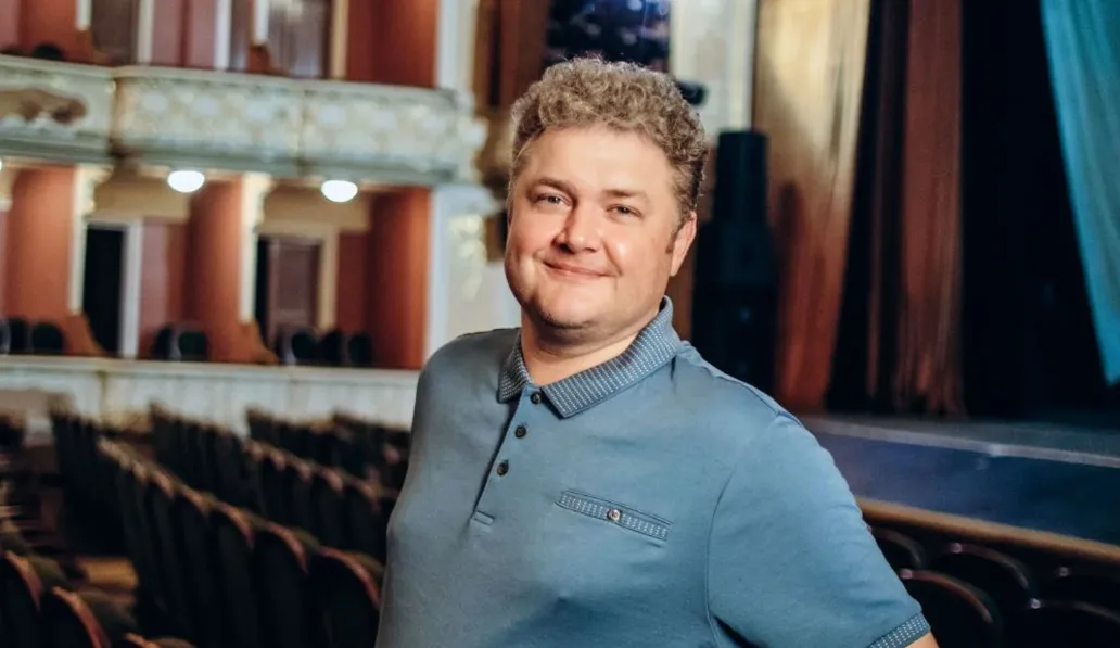 Actor Zadniprovsky shared how he fell in love with a 15-year-old fan