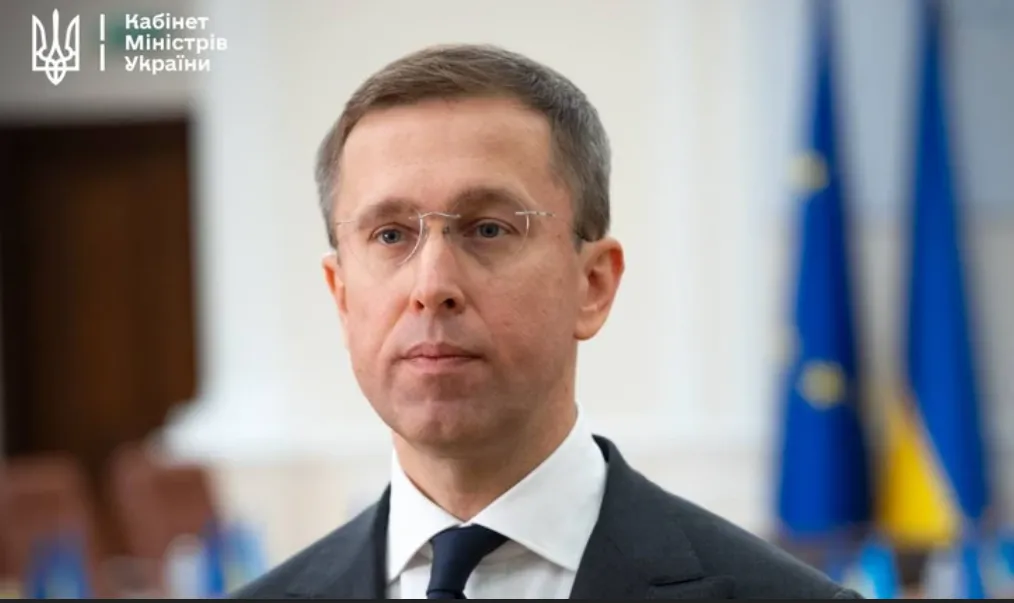 Правительство упростило процедуру подтверждения пенсионного стажа без трудовой книжки
